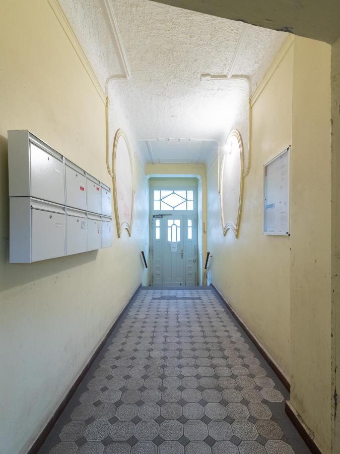 Apartments Berlin Aroser Allee Exterior foto